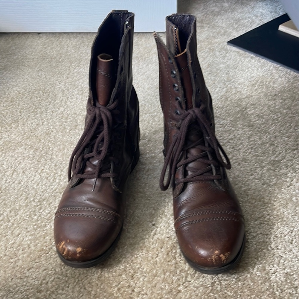 Steve Madden troopa boots